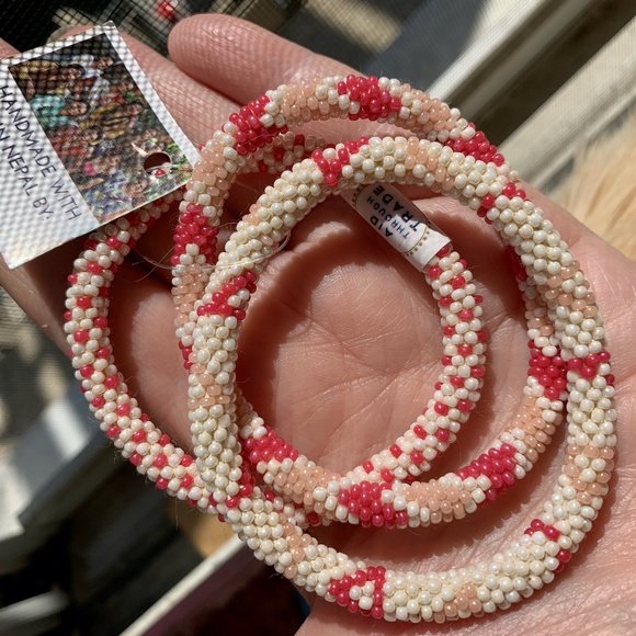 Aid Through Trade Flamingo Set Three Bracelets NWT + 4 Just Added Silver/Black - Picture 2 of 9